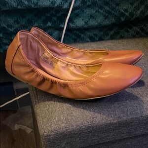 Time and Tru Women's Brown Ballet Flats